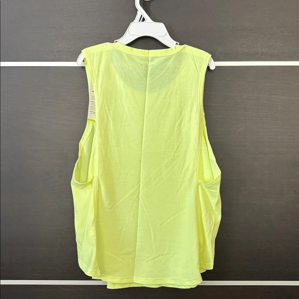 Old Navy Girls Breathe On Active Side Wrap Tank Top in Light Bulb Neon